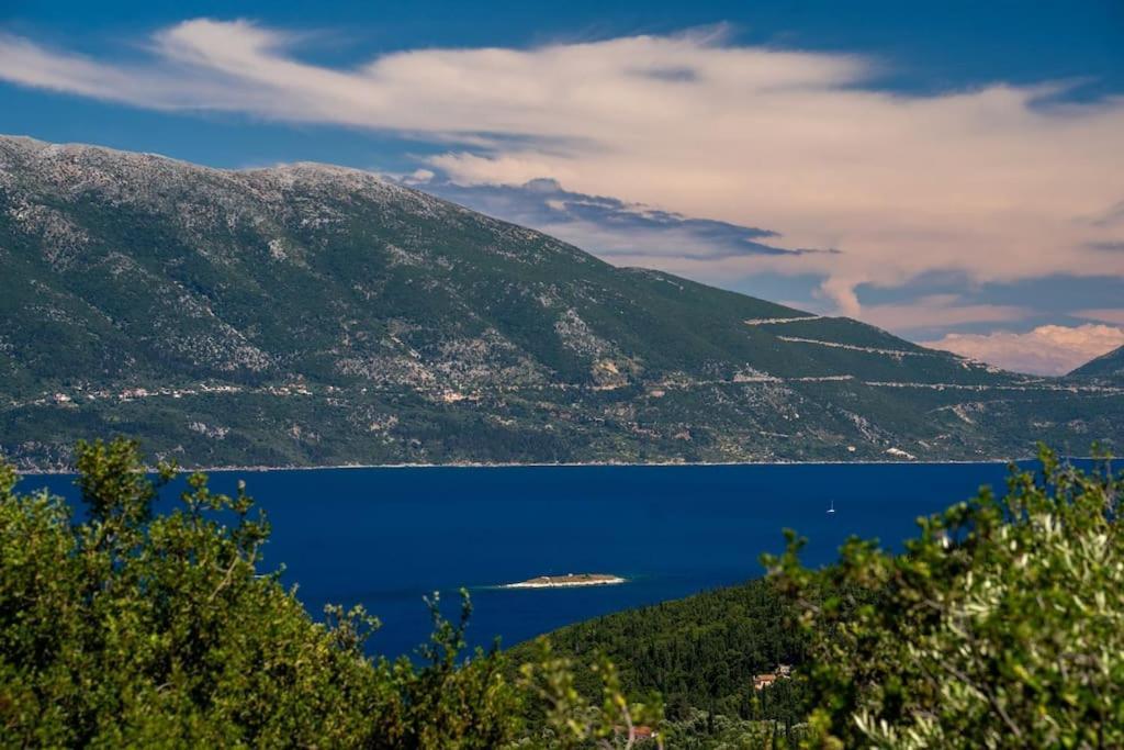 Villa Elisabeth Sea View Private Pool Fiskardo Kefalonia Katsaráta Екстериор снимка
